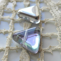 三角形銀色紫色捷克珠子2件 第2張的照片