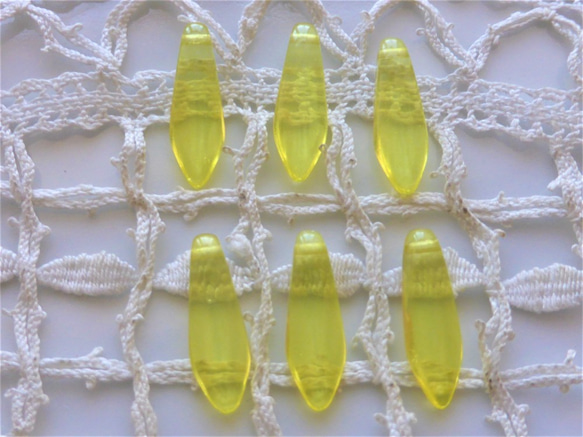 ダガー　透明黄色　チェコビーズCzech Glass Beads6個 4枚目の画像
