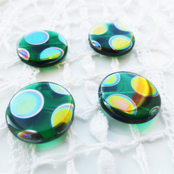 チェコビーズCzech Glass Beads丸緑ドット2個 1枚目の画像