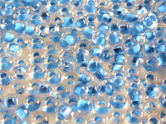 10g捷克種子珠捷克玻璃珠透明淺藍色2mm 第1張的照片