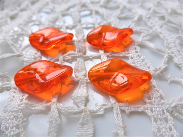 4 顆橘色麻花捷克玻璃珠 第5張的照片