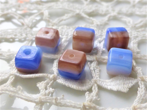 10個　キューブ青薄茶マーブル　チェコビーズCzech Glass Beads 3枚目の画像