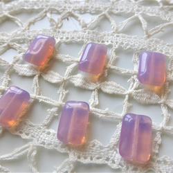 チェコビーズCzech Glass Beads長方形乳白色紫6個 2枚目の画像