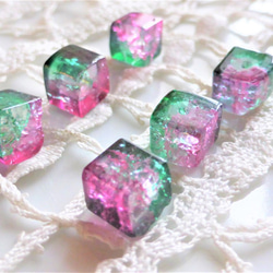 ヒビ　歪み　緑赤紫　チェコビーズCzech Glass Beads６個 2枚目の画像