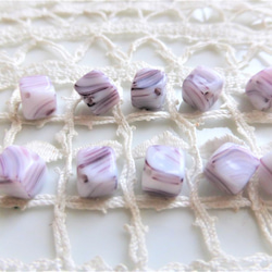 捷克珠捷克玻璃珠立方體白色紫色大理石8方孔 第3張的照片
