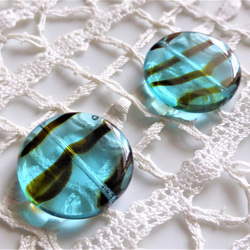 チェコビーズCzech Glass Beads水槽２個 2枚目の画像
