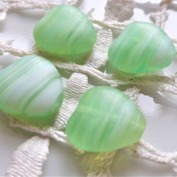 ハート　淡い緑マーブル チェコビーズCzech Glass Beads4個 4枚目の画像