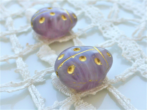チェコビーズ Czech Glass Beads特大てんとう虫紫マーブル２個 2枚目の画像