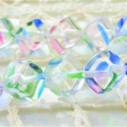 チェコビーズCzech Glass Beadsキューブ斜め穴虹8個 2枚目の画像