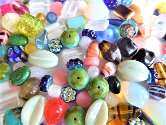 おすすめチェコビーズmix　Czech Glass Beads ２０ｇ 2枚目の画像