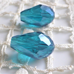 FP大きめ雫　海　チェコビーズCzech Glass Beads２個 2枚目の画像
