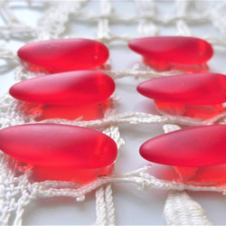 ダガーソフト　すりガラス赤　Czech Glass Beads６個 2枚目の画像