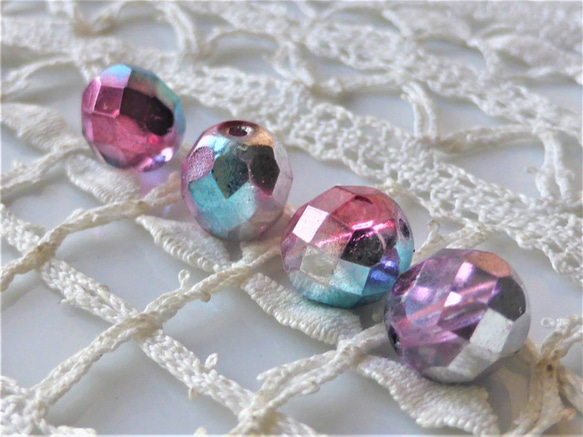 煌めきマジカルカラー　ピンクパープルブルー　Czech Glass Beads４個 2枚目の画像