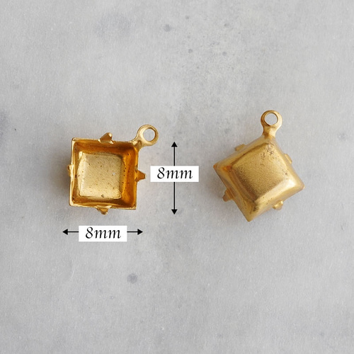 道 石彫刻 金色フレーム 石座 縦横カン付 ＃4527 ゴールド – 貴和製作所オンラインストア