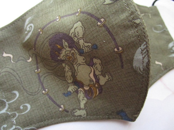 マスク　職人手作り　風神雷神　立体　男性　カーキ色　　ポケット付き 　コットン　和風 4枚目の画像