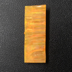 ハイブリッドオパール〈人工オパール〉樹脂含浸タイプ/端材　オレンジ/赤斑 1枚目の画像
