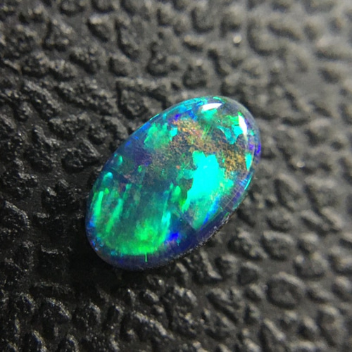 天然ボルダーオパール》 オーストラリア産 0.22ct ㊶ 天然石 イノセ