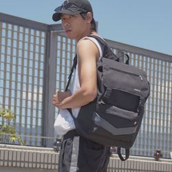 NETTA城市休旅系列後背包 /  防潑水休閒背包 / 2色 / 後背包 / 多功能後背包 第2張的照片
