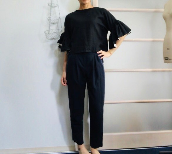 [訂製] 抗皺100%亞麻寬鬆袖子設計襯衫黑色 第7張的照片