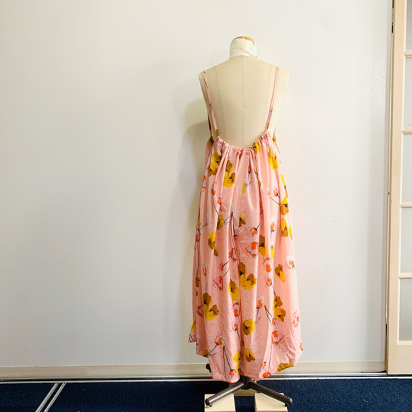 [SALE] 大號花卉圖案 2way 吊帶背心 &amp; 裙子粉色 第6張的照片