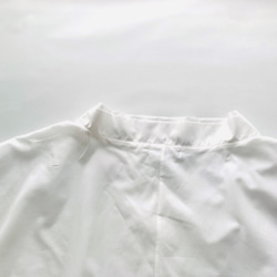【白ブラウスで応援価格】シンプルな抜き衿プルオーバー 10枚目の画像