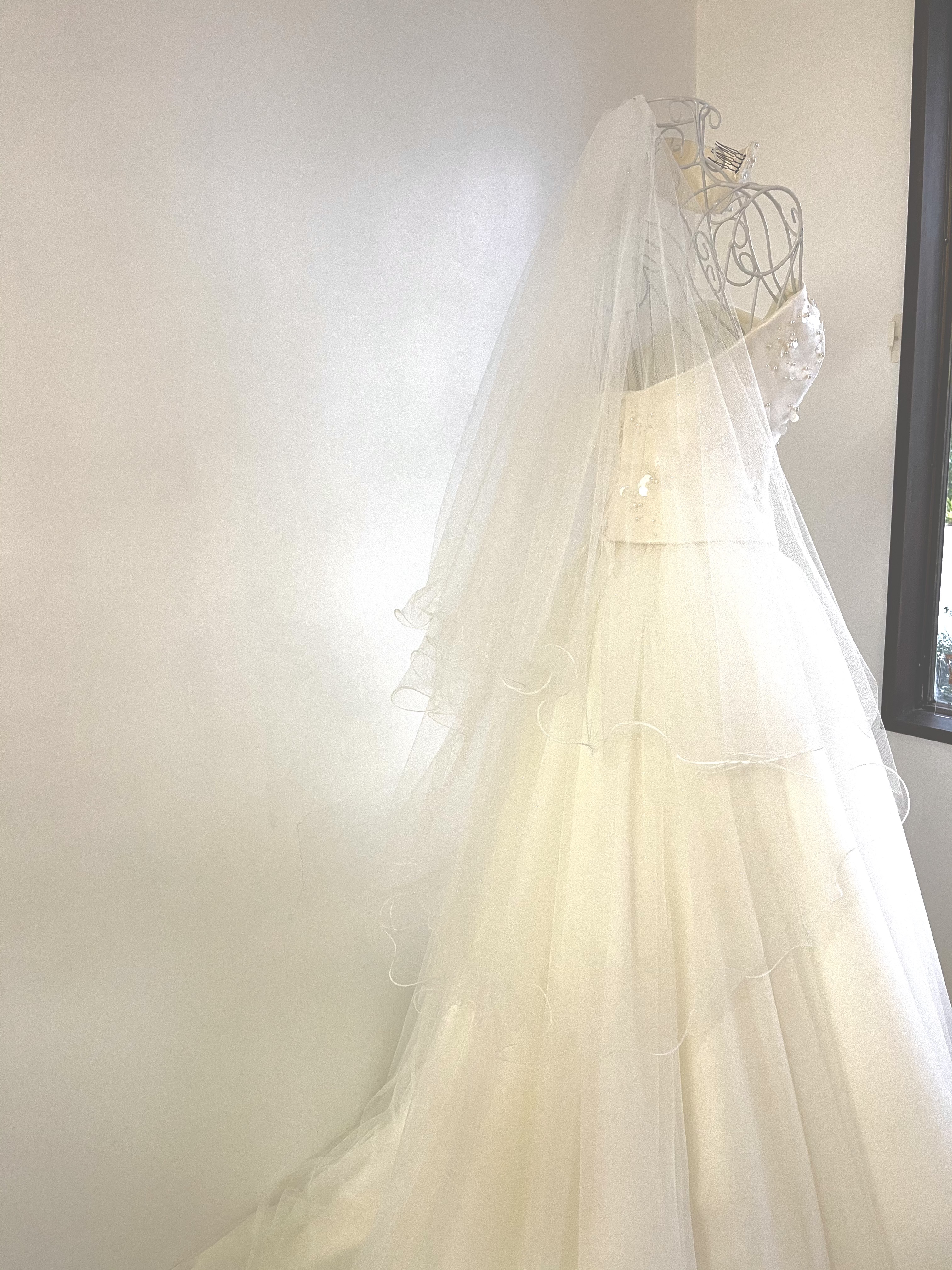 ＊ﾙﾘｱﾝｵﾘｼﾞﾅﾙ＊ミディアムベールリア100cm 縁取りありシンプルウェディングベール