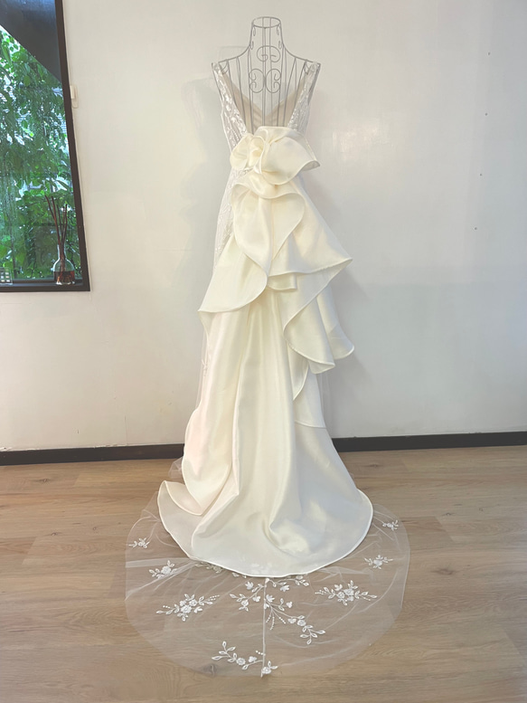 ♡ﾙﾘｱﾝ ｵﾘｼﾞﾅﾙ♡新作3Dミカドフリルバックトレーン 結婚式 挙式 披露宴 フォト 6枚目の画像