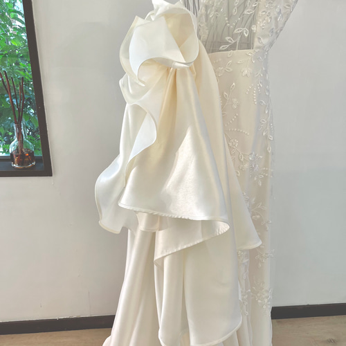 ♡ﾙﾘｱﾝ ｵﾘｼﾞﾅﾙ♡新作3Dミカドフリルバックトレーン 結婚式 挙式 披露宴