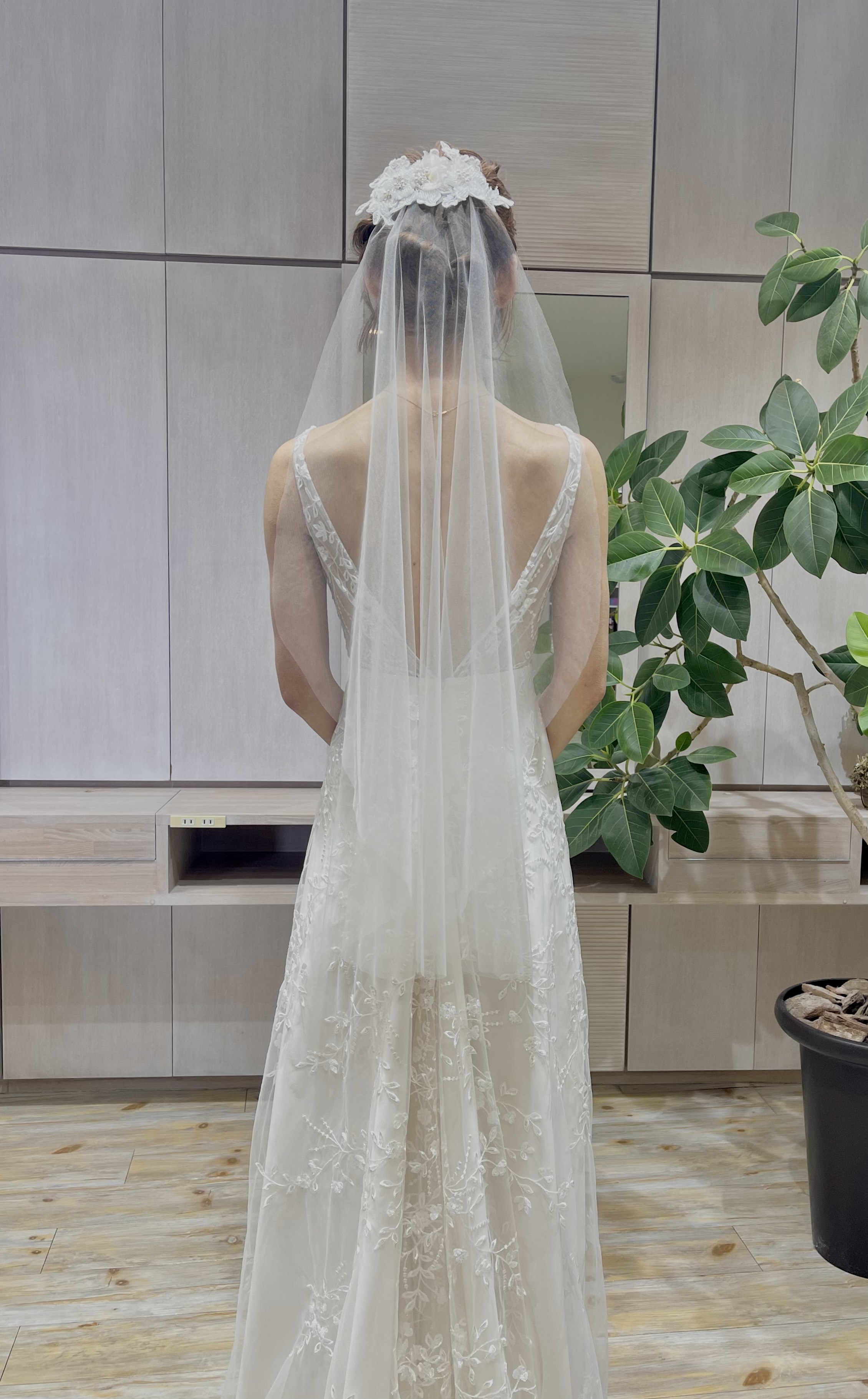 限定値下げ！ウェディングドレス⭐️ベールダウンできるベール付き！
