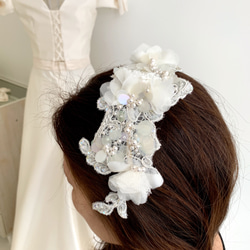 ﾙﾘｱﾝ ウェディングヘッドドレス（カチューシャ）イタリアンレース使用 結婚式 披露宴 挙式 パーティー 発表会 3枚目の画像