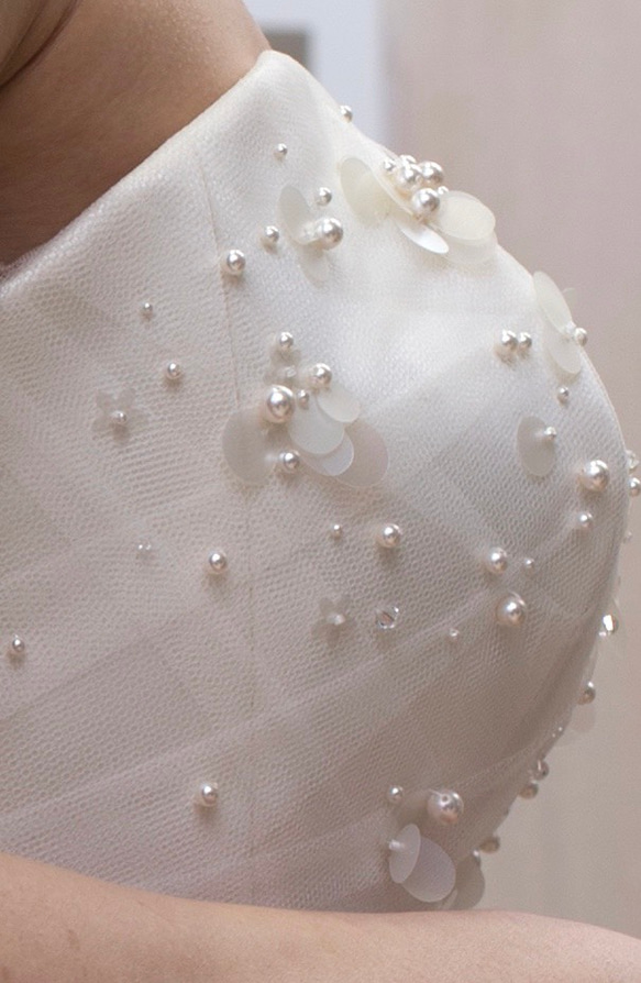 ﾙﾘｱﾝ セパレート ウェディングドレス 大人可愛いプリンセスラインドレス　チュール＆パール・スパンコール刺繍 結婚式 3枚目の画像