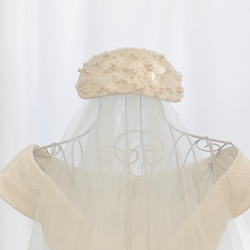 ﾙﾘｱﾝ 大人可愛いボンネ   パール・スワロスフキー・スパンコール&ビーズによる創作刺繍 ヘッドドレス 結婚式 挙式 8枚目の画像