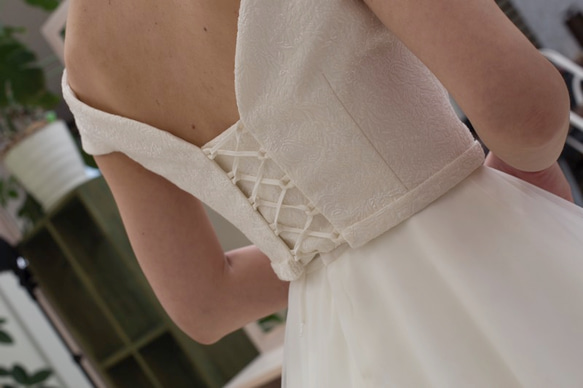 ﾙﾘｱﾝ ジャガード＆ソフトチュール   ボリュームAライン セパレートウェディングドレス 結婚式 挙式 二次会ドレス 6枚目の画像