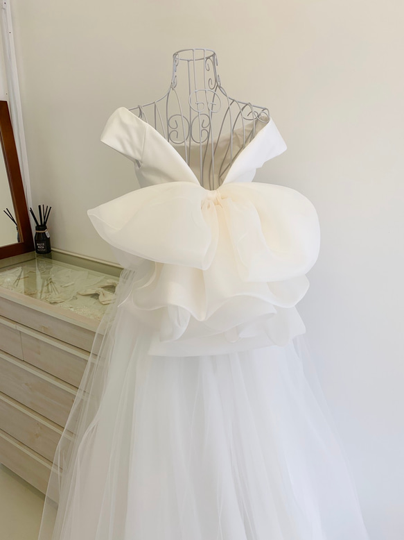 ﾙﾘｱﾝｵﾘｼﾞﾅﾙ*ふっくら柔らかな愛らしいバックリボン ウェディング 挙式  