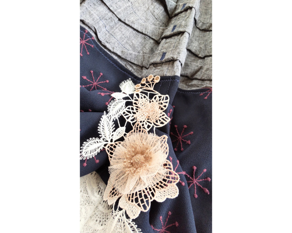 ハーフリネンスラブとふんわり綿毛刺繍の重ねレーススカート【ネイビー】 8枚目の画像