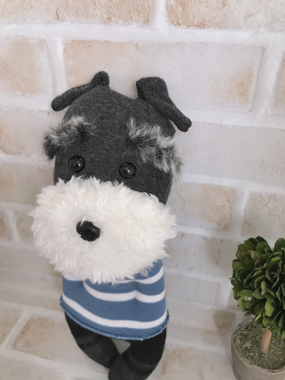 手のひらぬいぐるみ シュナウザー 犬 いぬ 海外作家様 ハンドメイド