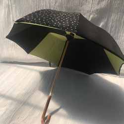 落ち着いた色調と柄のかわず張り日傘（グリーン）（最終セール中） 6枚目の画像