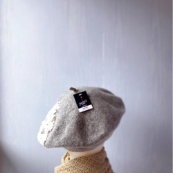 フランス製レディース帽子　クロッシェ　オフホワイトのモチーフ付き　グレーウールベレー帽　アール・ヌーヴォ 4枚目の画像
