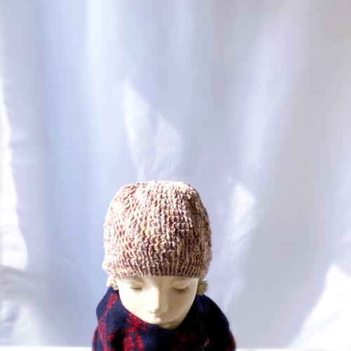 くすみ・ニュアンスカラー紫 ニット帽子 ミナペルホネン 斜め模様の