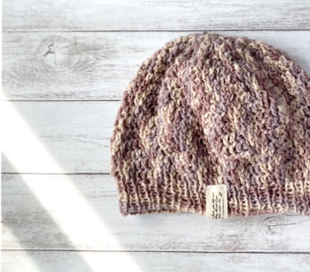 くすみ・ニュアンスカラー紫 ニット帽子 ミナペルホネン 斜め模様の
