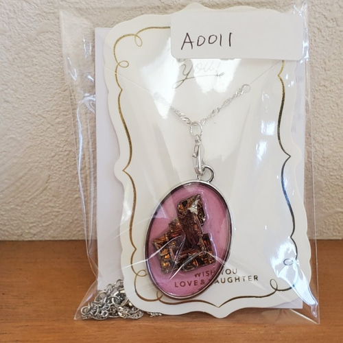 天国への階段]ビスマス結晶/アクセサリー[ネックレス] ネックレス  