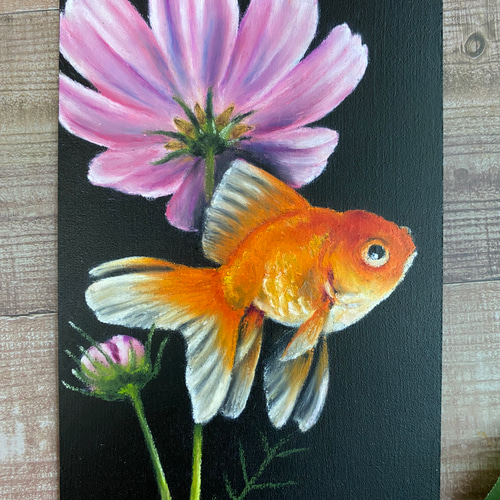 チョークアートの金魚と秋桜 絵画 kebi 通販 12539186｜Creema