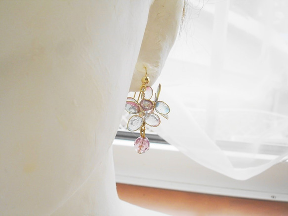 小さな紫陽花（痛くないイヤリング） 2枚目の画像