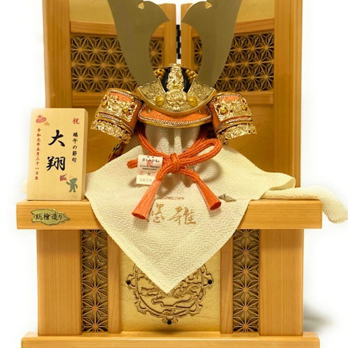 ルビーさま専用　再販【白龍】鯉飾り付き　兜　名前旗なし　兜飾り　コンパクト 574cdd9c7b887aa98f00a0e64c8d2e