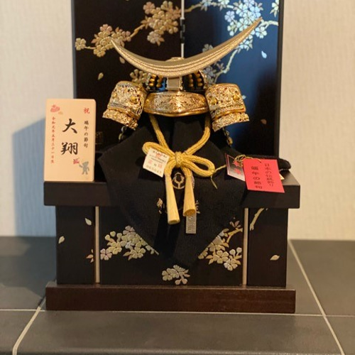 【展示品限り】五月人形　兜　伊達政宗　収納飾り　※閉店セール　S14 創業明治11年の人形専門店。寿月すみたやの五月人形。伊達政宗公