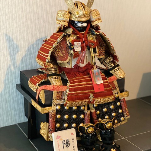 五月人形】【端午の節句】竹雀（たけすずめ）5号大鎧櫃（ひつ）飾り