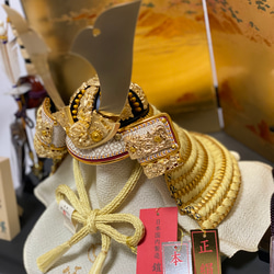 五月人形　白鐘6号兜金富士収納飾り 3枚目の画像