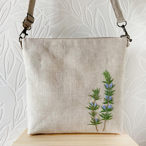 【新品未開封】MAPA 刺繍ショルダーバッグ 楽天市場】210nouve デザイン刺繍ミニマーケットバッグ バッグ・鞄