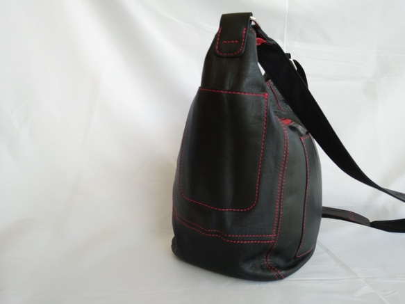 □日本製オールレザーショルダーバッグ抜群の軽さSHOW軽井沢オリジナル。送料無料 