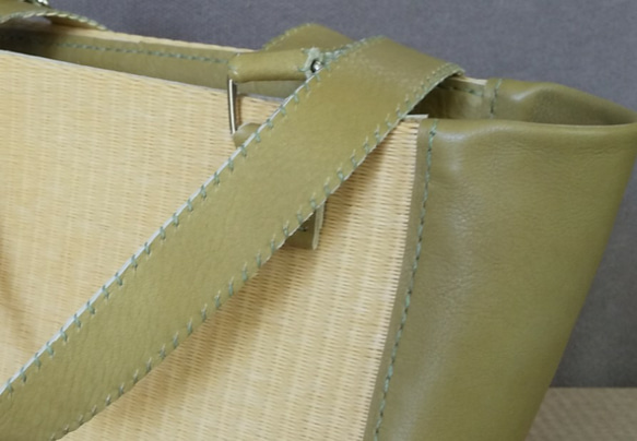 和紙畳表と革のバッグ 5枚目の画像